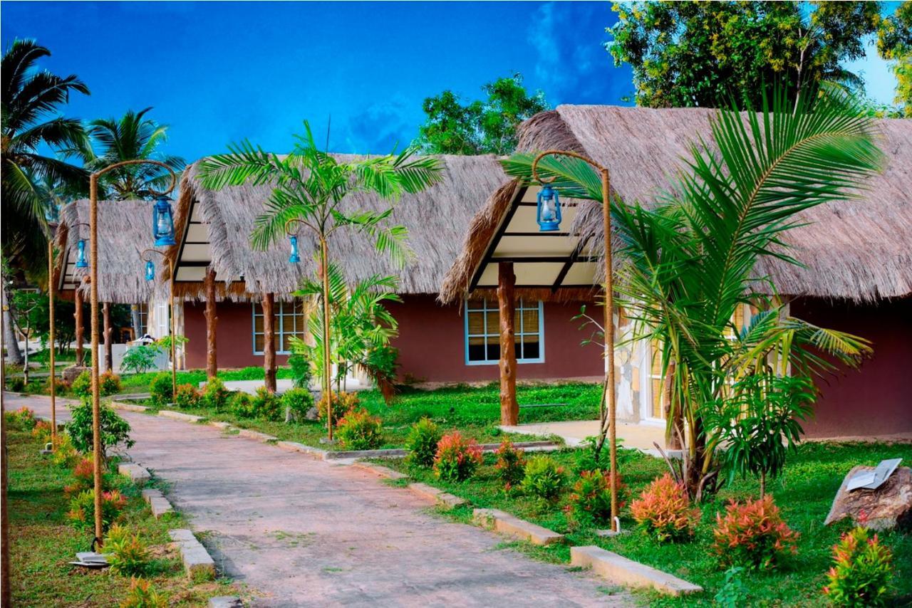 Coco Village Hotel Chilaw Bangadeniya Екстериор снимка