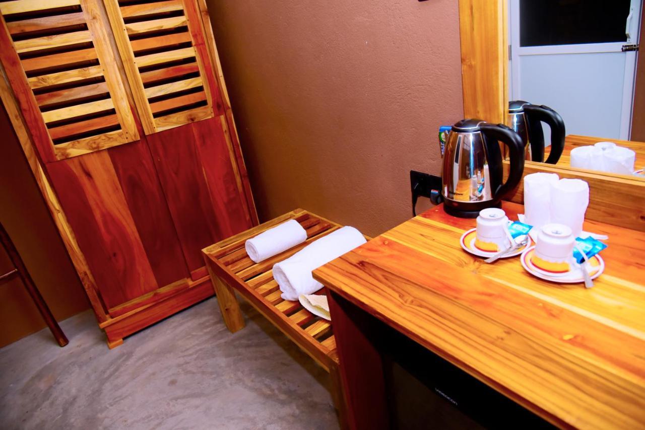 Coco Village Hotel Chilaw Bangadeniya Екстериор снимка