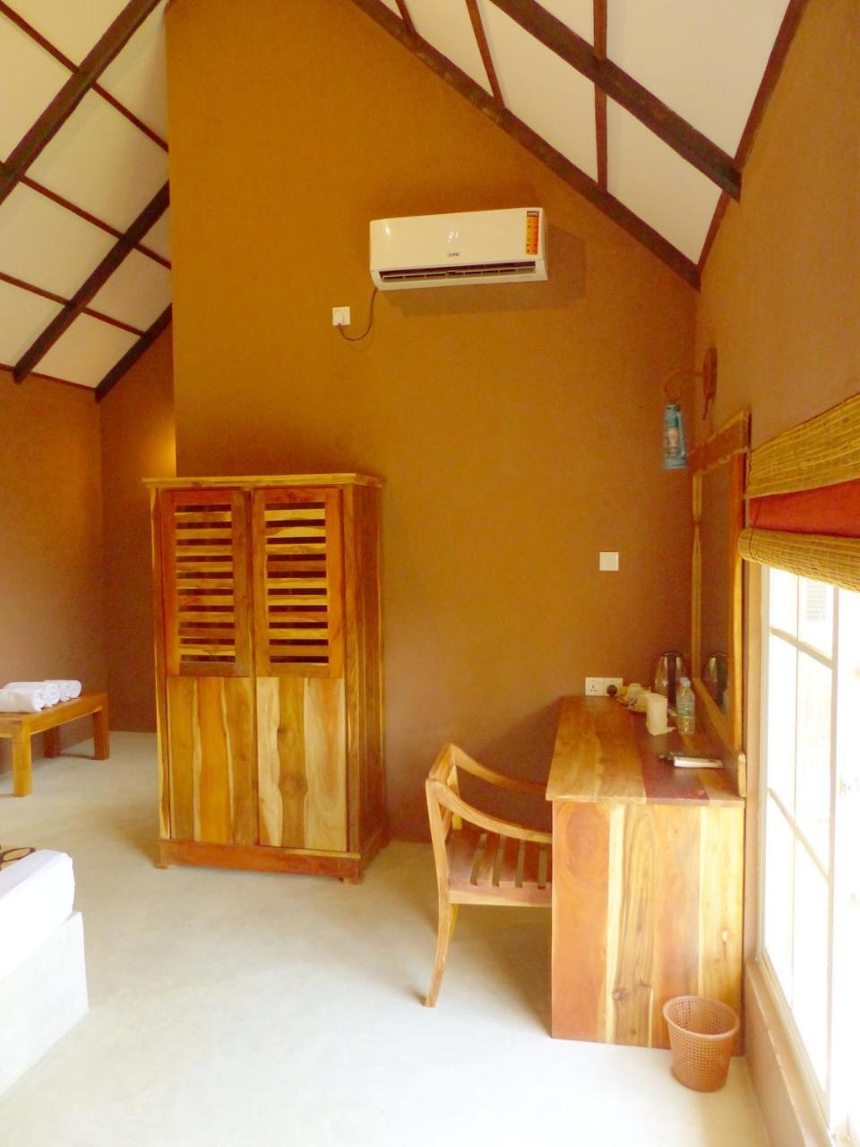 Coco Village Hotel Chilaw Bangadeniya Екстериор снимка
