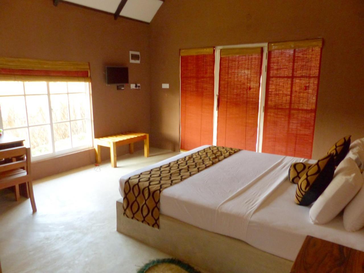 Coco Village Hotel Chilaw Bangadeniya Екстериор снимка