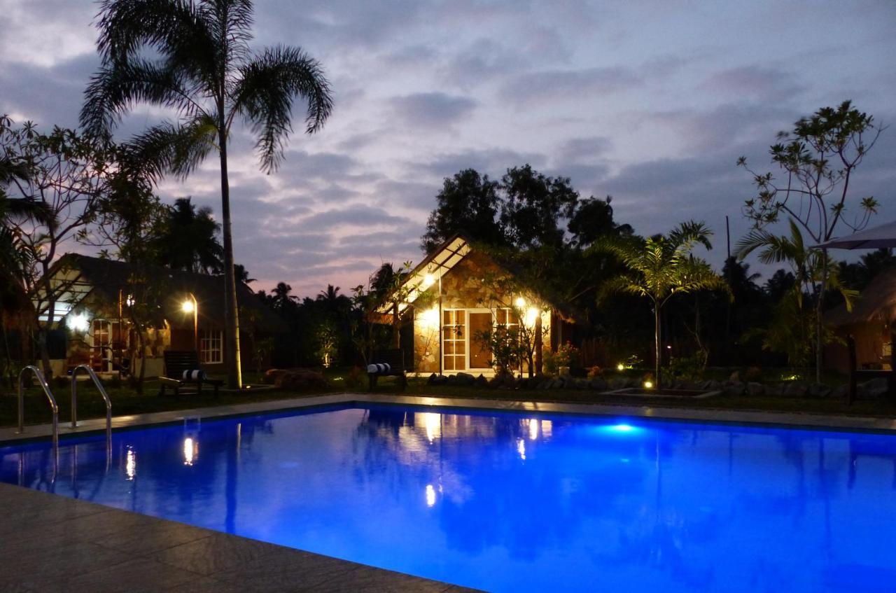 Coco Village Hotel Chilaw Bangadeniya Екстериор снимка